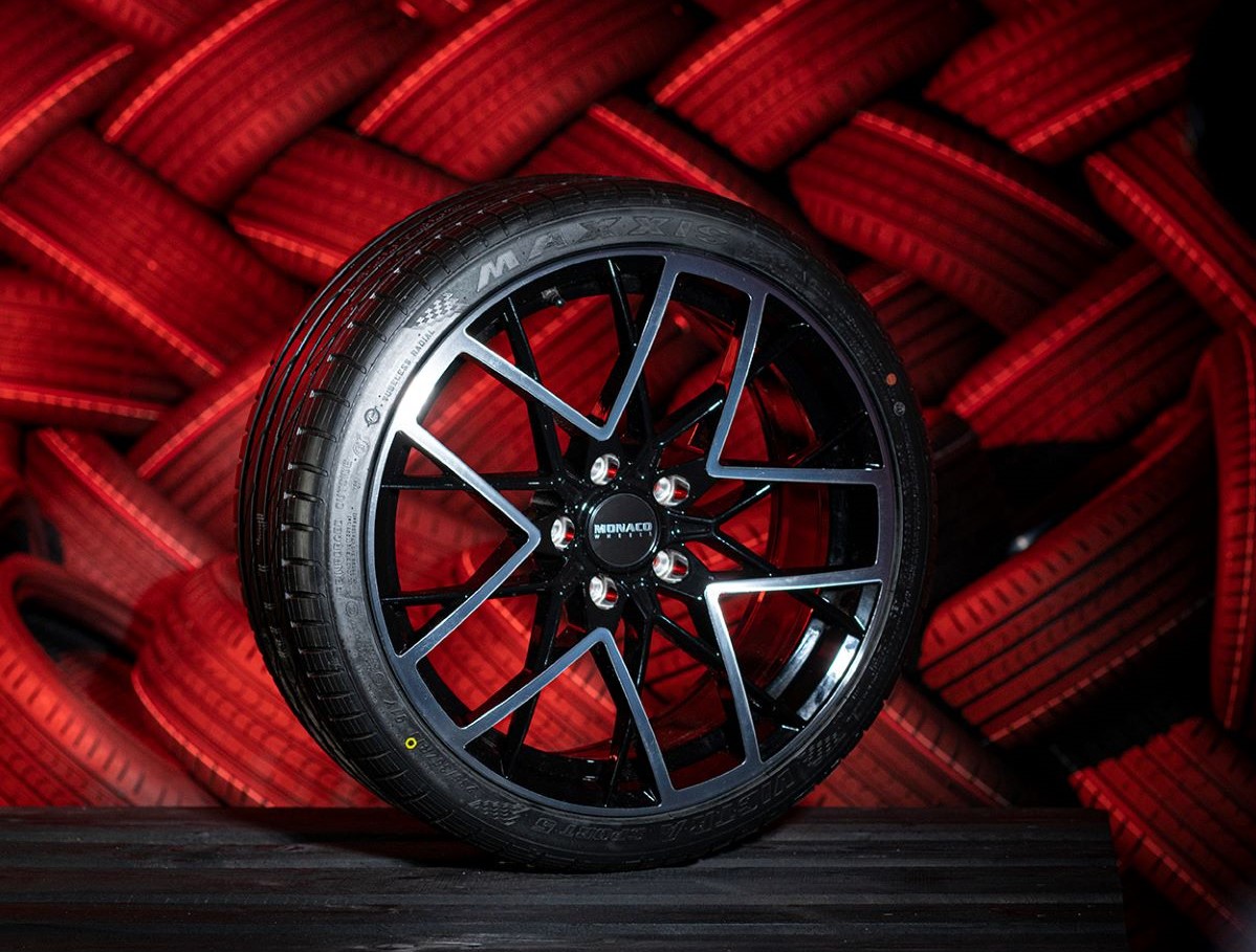 Maxxis Autobanden tweet media