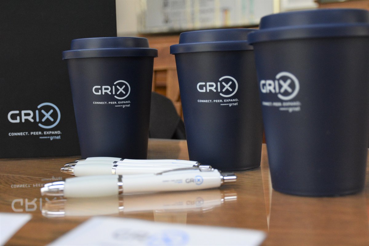 Nothing better to conclude such a vibrant and fruitful #GRIX #annualmembermeeting than a group photo to keep these moments in our memories!

Special thanks to all GR-IX members. We continue together to break new records 🔝

#poweredbyGRNET #InternetExchange #Euroix #IXP #peering