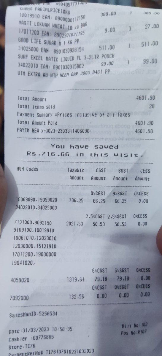 anandaanemwad's tweet photo. Sugar from other counter. Is this your customer service. Why don't you put discounted sugar at cash counter and why this staff behave like we are their assistants. Totally disappointed and I won't go another time to take insult from staff. https://t.co/KE6edLLqio