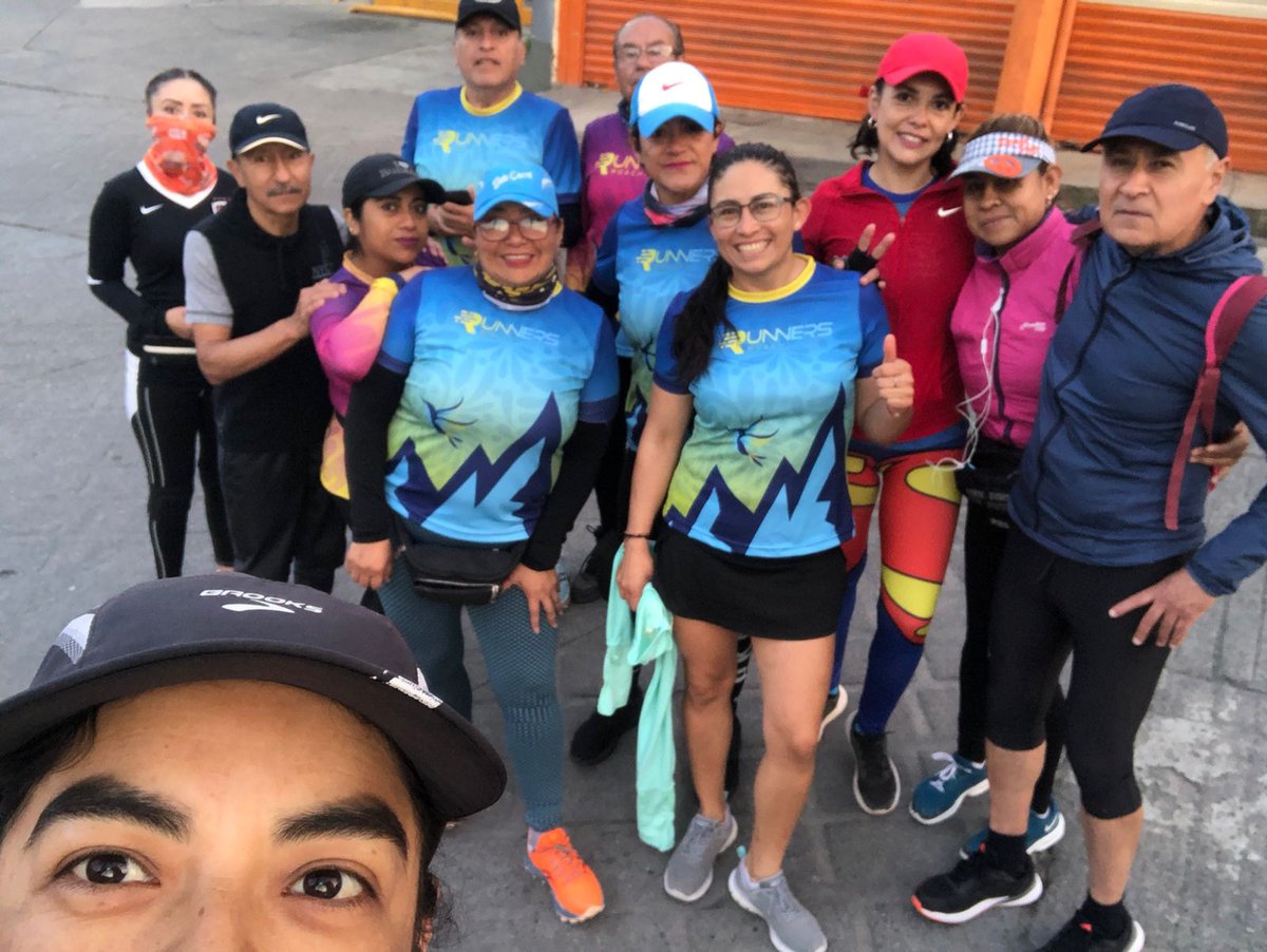 runnershuauchi's tweet photo. 👟👟😁😁😁😁😁😎😎😎😎😎😎
Intégrate a los Runners Huauchinango
#FelizViernes. #nieblatraihuauchinango #runnershuauchinango #runnershuachi #nieblatrail #YoElegiCorrer #running #frogstrail #runner #Huauchinango https://t.co/qvefQ6FIuv
