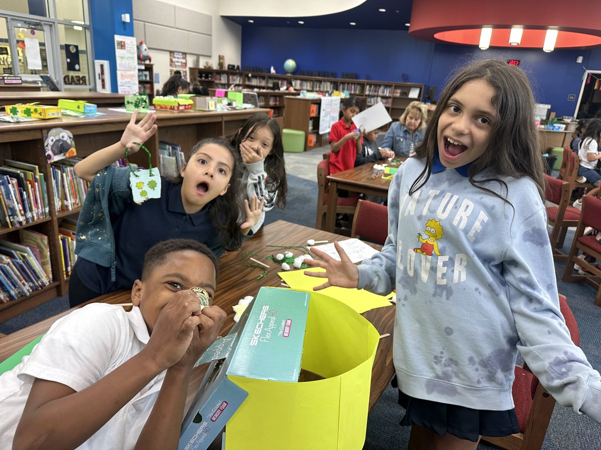 MsRiddle20's tweet photo. Third grade has been having a blast creating leprechaun traps in STEAM! Thank you for all you do @mrspharesyall 💚 https://t.co/WLVPxPJMxs