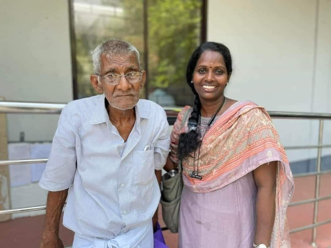 Meet Cheru Appappan from Thrissur - Seventy five year old man donated his land which worth about Fifty lakhs Rupees to Sevabharathi.

His son P C Varghese is district office-bearer of National Teachers Union(Deseeya Adyapaka Parishath).

#UniquePersonalities
