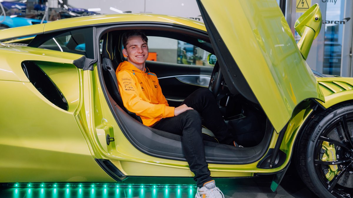 Oscar Piastri, McLaren F1 Racing Driver, is now gearing up for his first-ever home race. We were thrilled to have <a href="/Oscarpiastri/">Oscar Piastri</a> meet with fans at McLaren Melbourne yesterday. Wish @McLarenRacing and our drivers all the best. Let’s go racing!  #McLarenAuto #McLarenArtura