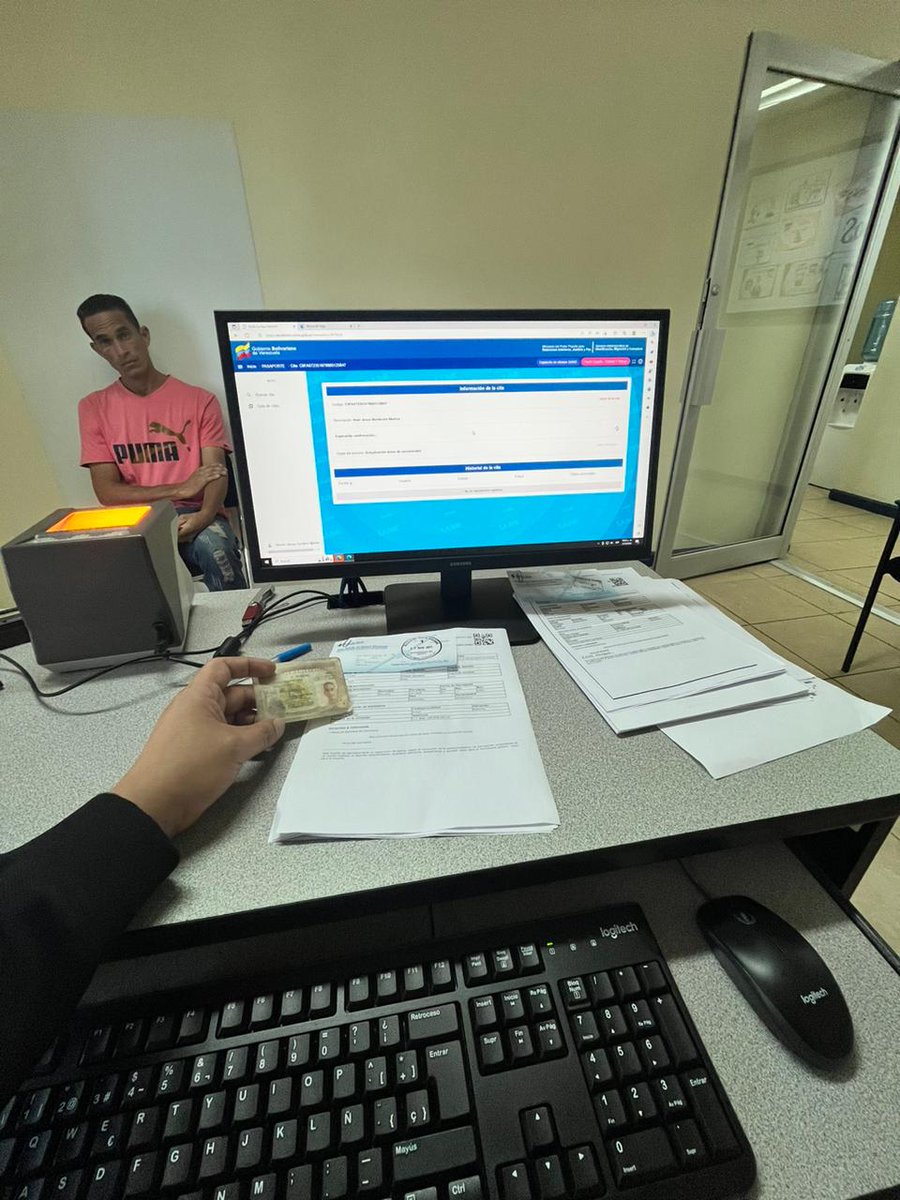 embTT_ve's tweet photo. Esta semana con total normalidad inició el funcionamiento del Nuevo Sistema Integral de Identificación SAIME, en nuestra sección Consular, en Puerto España, Trinidad y Tobago. Invitamos a nuestros connacionales a realizar sus solicitudes en la nueva plataforma @VenezuelaSaime https://t.co/xdOjXsaoFJ