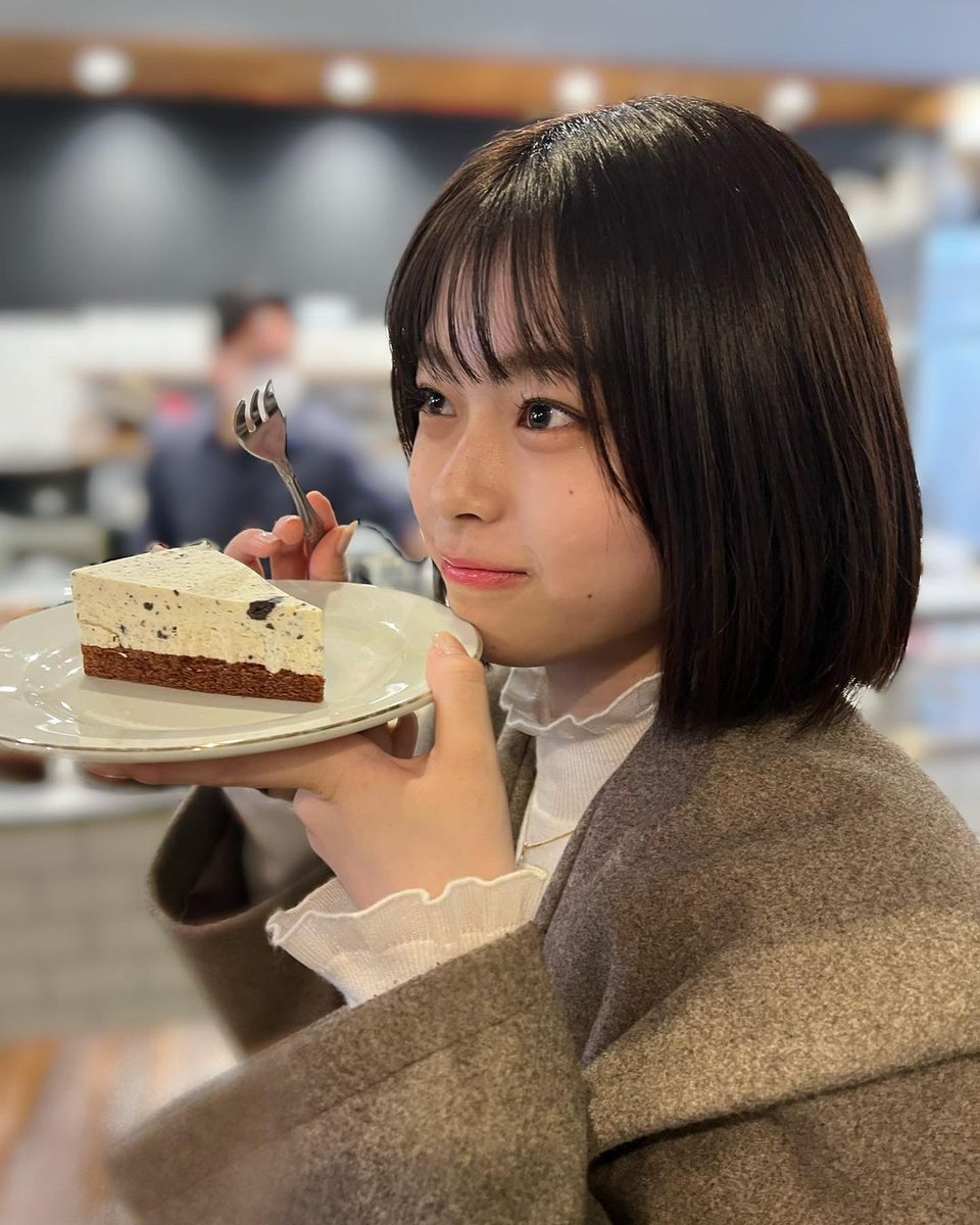 OTinsta's tweet photo. https://t.co/4r70nERbK0
矢嶋由菜のインスタが更新されました。（自動投稿）
 #ONELOVEONEHEART
 #矢嶋由菜
🩶𓂃 ̖́-🧀🪿

激甘オレオチーズケーキ食べた🍼

こぶしーー👊＾ᵕ...
2023/03/31 22:30 https://t.co/1E0fDuVFrf