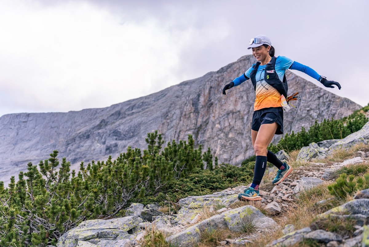 XCoSports's tweet photo. Смях, сълзи, болка, страдание, удовлетвореност...

През каква палитра от емоциите премина Kimino Miyazaki по време на Пирин Ултра 160км може да откриете във филма "Eyes in the Sun" - документален филм за приключението, наречено Pirin Ultra! 🤘🔥

🎥https://t.co/IVf6zJOsWK https://t.co/AHrnYu5mxn