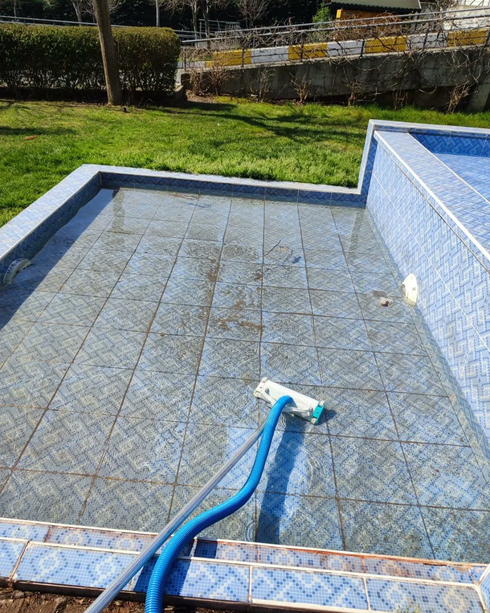 TurocasGrup's tweet photo. PROJEMİZDE BULUNAN SÜS HAVUZLARININ VAKUM FİLTRELEME TERS YIKAMA VE DURULAMA ÇALIŞMALARIMIZDAN

AUS UNSEREM VAKUUM FILTERN RÜCKSPÜLEN UND SPÜLEN ARBEITEN VON ZIERBECKEN IN UNSEREM PROJEKT
#turocasgrup #turocaseurope
#teknik #danisma #germany🇩🇪 #england🇬🇧 #france🇫🇷 #turkey🇹🇷 https://t.co/HOaFxCDTnx