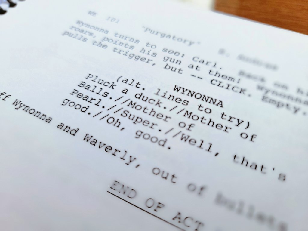 PurgatoryArcheo's tweet image. 🚨 In honor of #FandrasFriday I'm giving away this signed S1E1 script - complete with 'dirty, sexy, and seething' Wynonna &amp;amp; alternate one-liners. 
Winner chosen 4/6! 
1) comment @ an earper you want to send a kind word.
2) retweet!
#WynonnaEarp