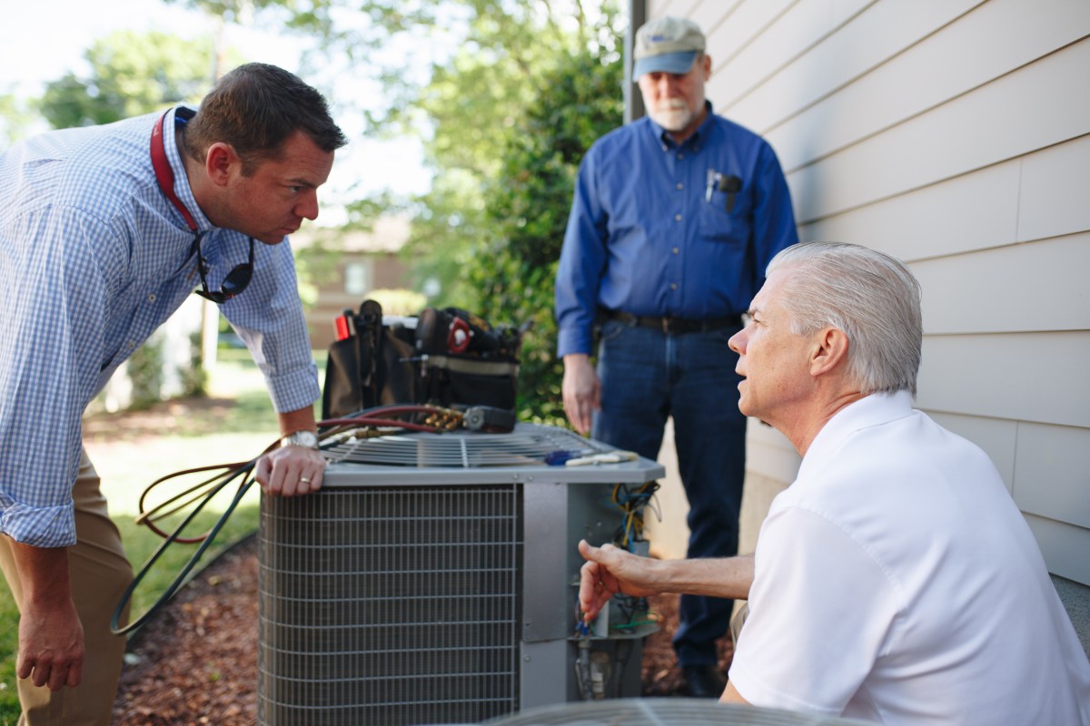 Spring is in the air, and with that comes a routine spring cleaning of your home! Don’t forget about giving some TLC to your HVAC unit to ensure it works properly when you turn it on. Check out some tips for giving your HVAC unit a proper cleanout here: buff.ly/3JXHX9H.