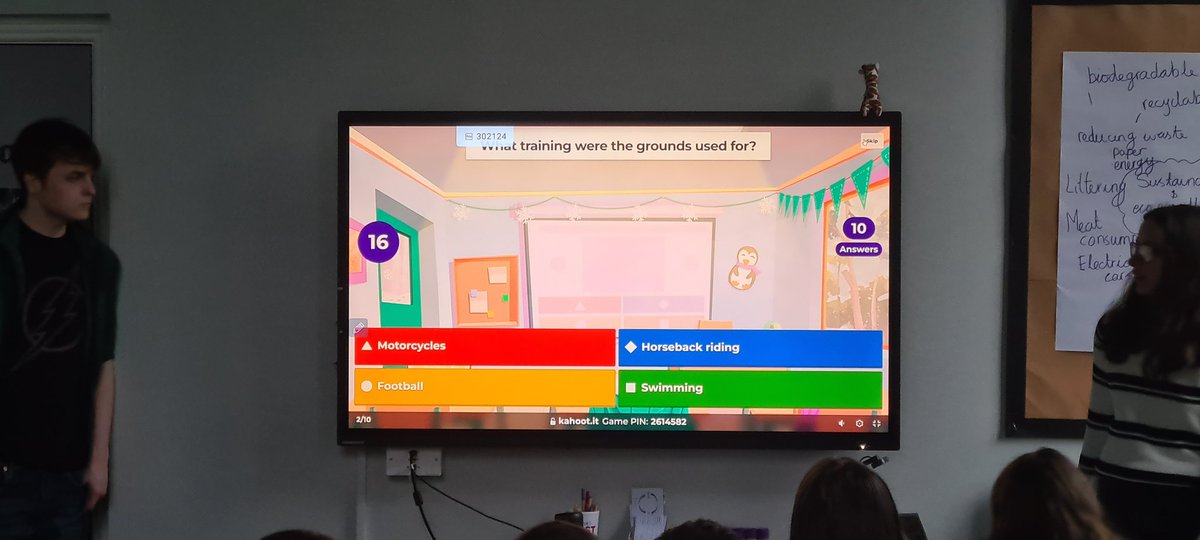 Jen Wall tweet media