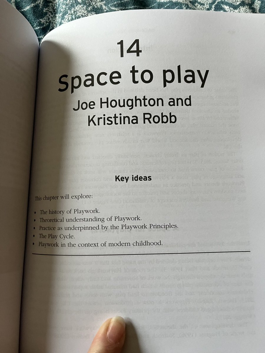kristinarobbMEd's tweet photo. I’m a tiny bit excited! I’m in print! https://t.co/k8r6jT9afQ Available from the 8th April and written by the Childhood Practice team and consultants from the wider sector in Scotland and beyond @UofGEducation @Sage_Publishing #UofGChildhoodPractice https://t.co/nWwWOZxvKq
