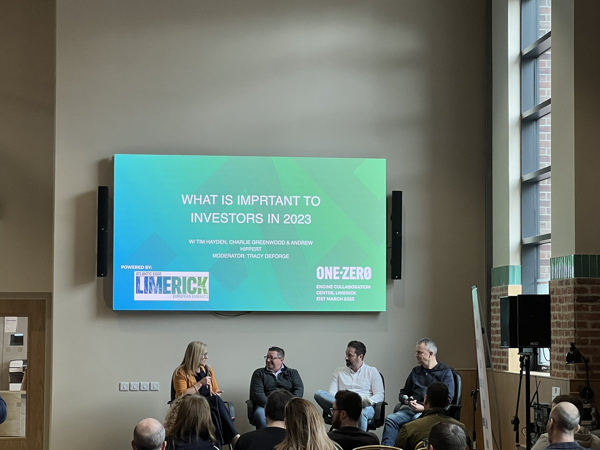 Tracy Deforge of <a href="/playersimpact/">The Players Impact</a> hosting Andrew Hippert of @techstars Sports, Tim Hayden of <a href="/stadiaventures/">Stadia Ventures</a> &amp; <a href="/sportsloftHQ/">Sports Loft</a> on what’s important to investors in 2023 #OZ23