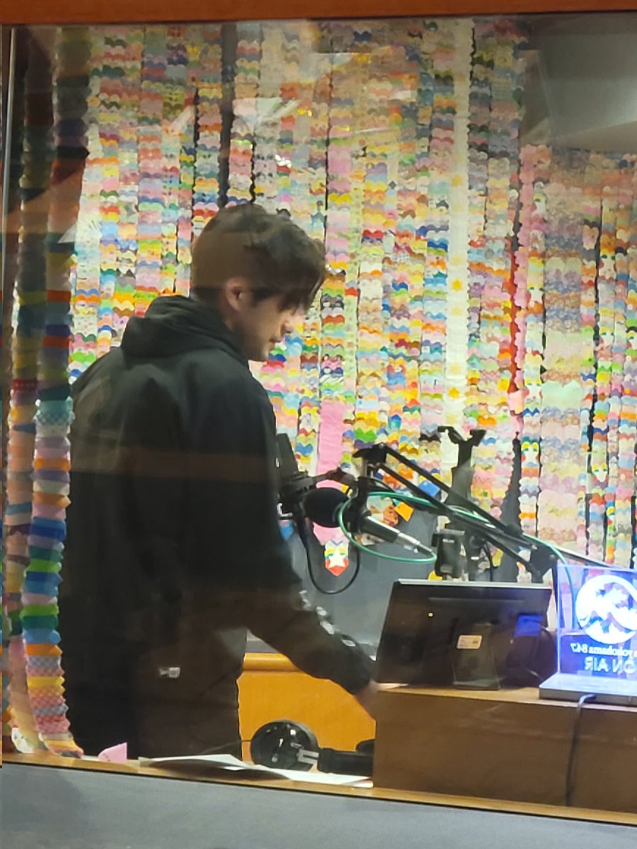 たくさんの皆さんにささえられてのWinning Parade でした!
リスナーの皆さんのウィンくんへの愛!!♥️♥️♥️♥️♥️♥️
忘れません!!
#WP847  #森崎ウィン  #FMヨコハマ