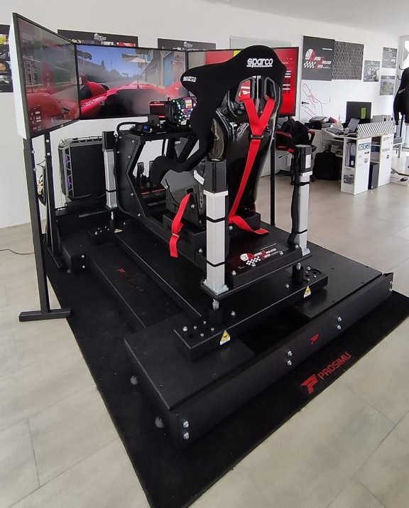 ProSimu's tweet image. 🇮🇹 🇫🇷 31 March, the new T7 Pro dynamic simulator (7 actuators PRS 200 - 6Dof ) will fire the engines at the @drivingsimulationcenter Vallelunga, in addition to the 3 x ProSimu T1000 5Motion simulators installed in September 2021.

😉#prosimu #motion #simulator #T7Pro