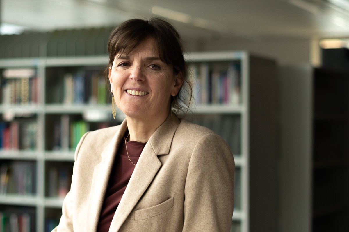 CGVS_CGRA's tweet photo. Le #CGRA se réjouit d’annoncer que sur proposition de la secrétaire d’État à l’Asile et la Migration, le Conseil des ministres a nommé ce jour Sophie Van Balberghe commissaire générale aux réfugiés et aux apatrides pour une durée de cinq ans.
https://t.co/w0eM5XTt84 https://t.co/CtqdUTskiO