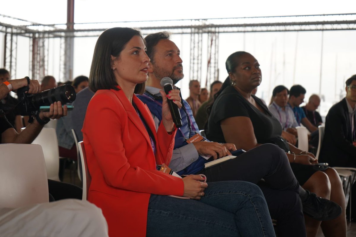 🔝🏆 #TNWValència pone el broche de oro con la pitch battle en la que han participado las startups ganadoras de las competiciones sectoriales <a href="/Internxt/">Internxt</a>, Sophie’s Bionutrient, <a href="/CAPSintheair/">CAPS</a>, <a href="/wenalyze/">Wenalyze</a>, <a href="/Therminer1/">pimgux</a>, Chaise Long, Nightstream y <a href="/crowmie_es/">Crowmie</a>

🙌🏻  ¡Gran nivel hoy!