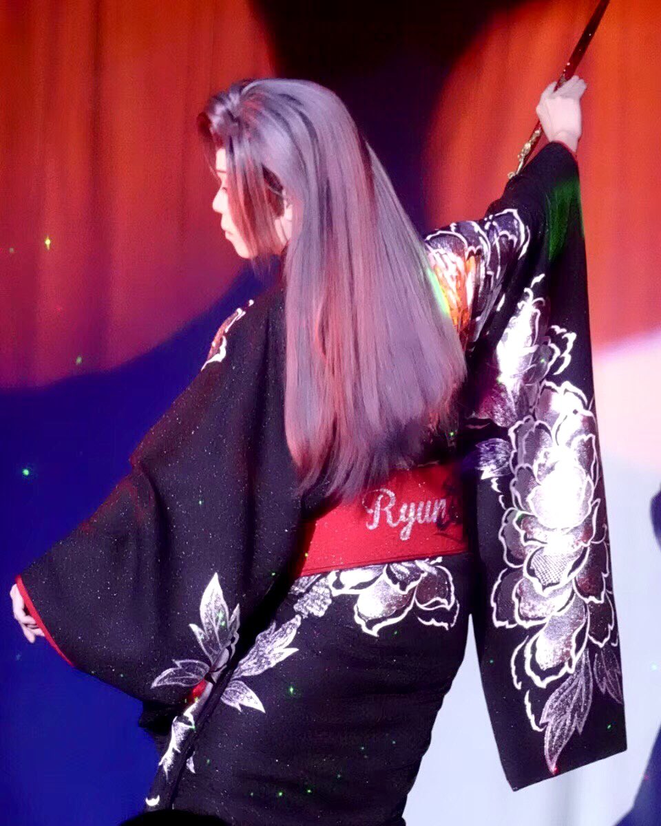 煌工房✨大衆演劇舞台衣装アクセサリー (@kiramekikobo) / X 煌工房✨大衆演劇舞台衣装アクセサリー (@kiramekikobo) / X