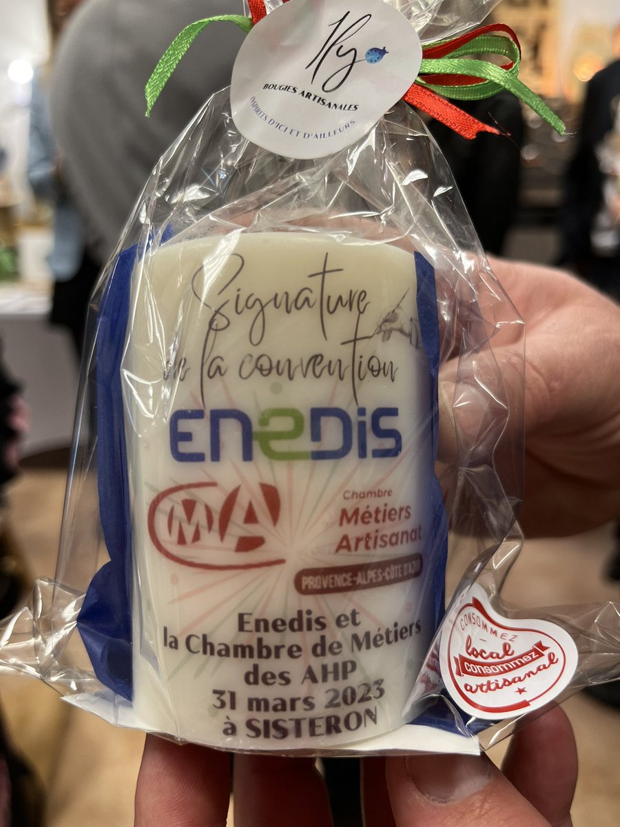EnedisRegionSud's tweet photo. La Chambre de Métiers et de l’Artisanat des Alpes de Haute-Provence et @enedis deviennent partenaires 🤝
Objectifs : proximité et partage sur nos enjeux communs #sécurité ⚡️ #énergies renouvelables ☀️ 

@rouxjy @C_GirardRN @spagnou #SEM Sisteron https://t.co/7vWLbBaw8C