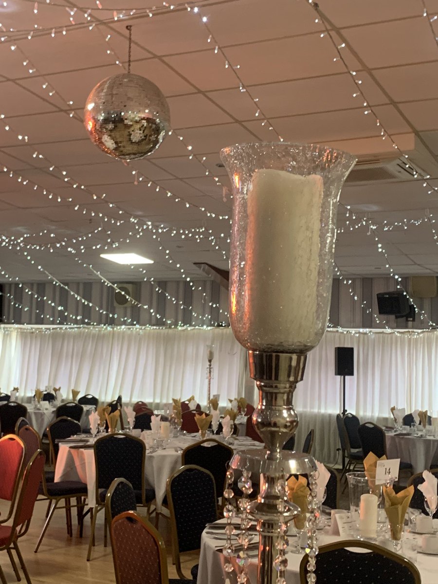 We’re all set up and ready to go! March Braza Club is looking beautiful! 
#fenlandbizawards