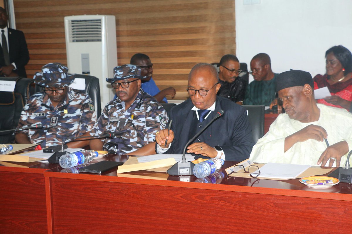 Minister of Police Affairs tweet media