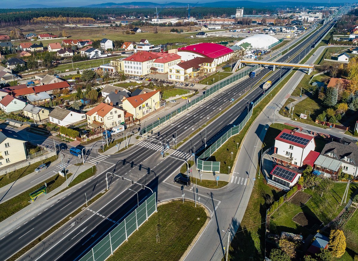 GDDKiA_Kielce's tweet photo. Czterech wykonawców zainteresowanych przeprowadzeniem analiz porealizacyjnych dla zakończonych w ub. roku inwestycji #DK73 #obwodnicaMorawicy etap I oraz #DK78 #Kije #Chmielnik. Dzisiaj otworzyliśmy oferty przetargowe: https://t.co/u1AQlAO7lY @GDDKiA @GDDKiA_Kielce https://t.co/RUcYKCkhqt