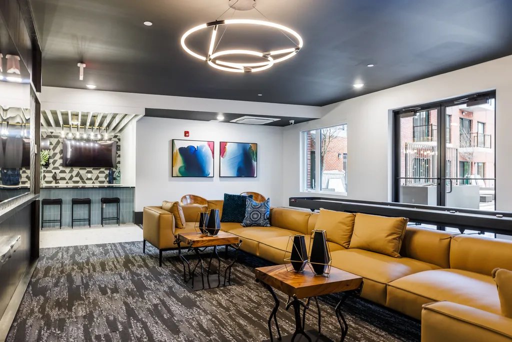 Our team recently celebrated the ribbon cutting for Max on Morris, Morristown's newest luxury multifamily community, earlier this week. Read more: hampshirere.com/lens/2023-03-3…