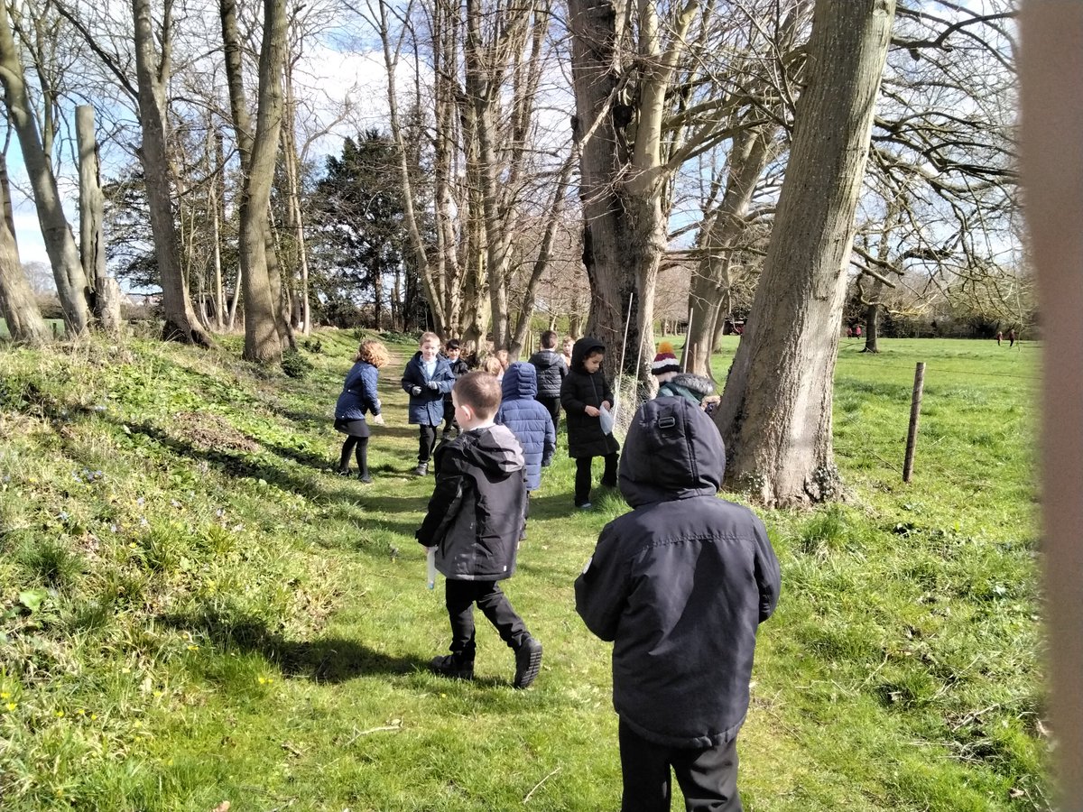 BCEVCPSquirrels's tweet photo. We had a lovely day on Monday hunting for Easter eggs. Thank you to the Martineaus for such fun! https://t.co/EoPttthWly