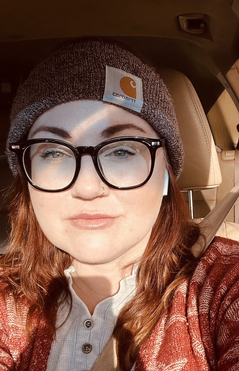 Sarie (@sarielubembers) on Twitter photo 5 months sober. Gained a lot of weight but I don’t care because at least I remember to eat my dinner instead of drink it. The sun is shining on me today and it always has I just took it for granted. #sober #recoveryposse #grateful 5 months sober. Gained a lot of weight but I don’t care because at least I remember to eat my dinner instead of drink it. The sun is shining on me today and it always has I just took it for granted. #sober #recoveryposse #grateful