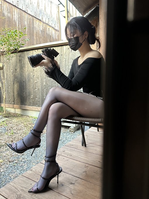 「偷拍視角」🤓  （secretly filmed, hhh)🤓 https://t.co/vLizH53PGV