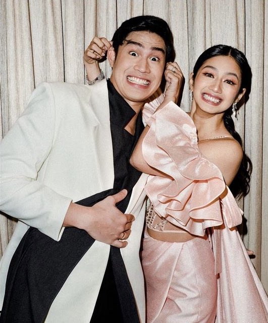 KaoMiahOFC's tweet photo. They really enjoyed the night together. It‘s so visible in their smiles and goofiness! 🧡 Haaay, #KaoMiah thank you for making our hearts happy! 🥹

#KaoriOinuma #JeremiahLisbo https://t.co/yJFmo36jSI