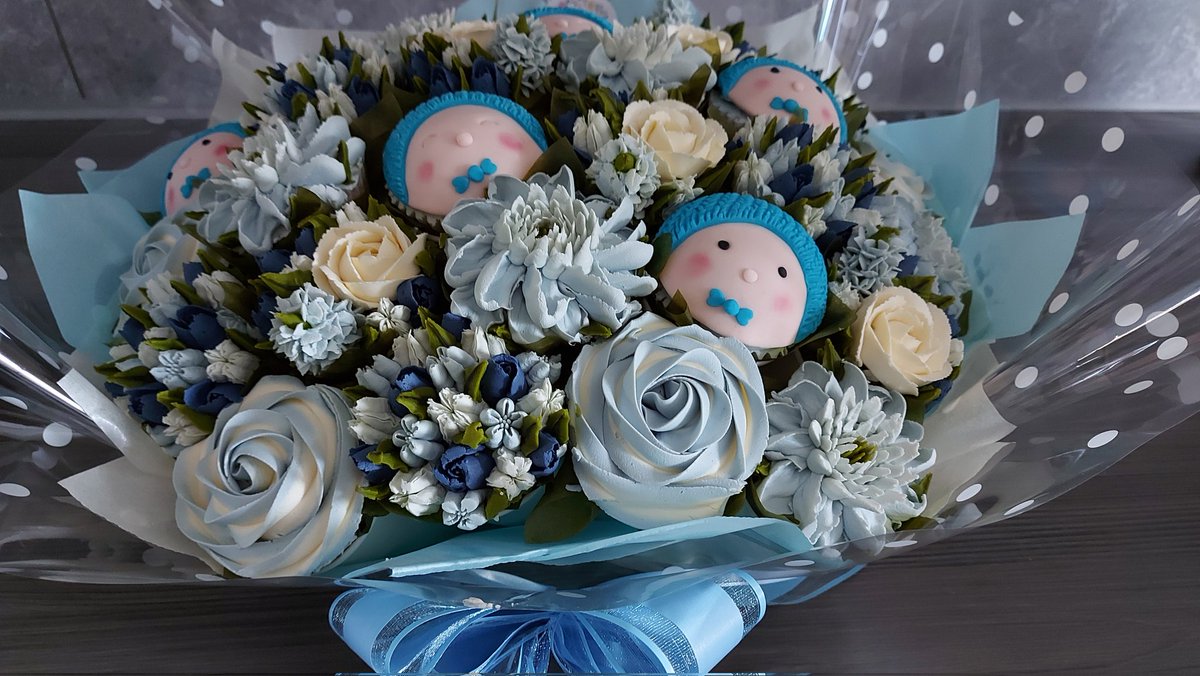 Thank you <a href="/AdgestoneVines/">Adgestone Vineyard</a> for helping us celebrate the birth of my 1st Grandson F T P Hilton. My family visit IOW every year. MyMum 66 years, me 52, my son 27 years. We love our family holiday tradition, hopefully Finlay will love it! <a href="/Isleofwight/">isleofwight.com - Explore the Isle of Wight</a>
#somethingblue
#finlayloveswight