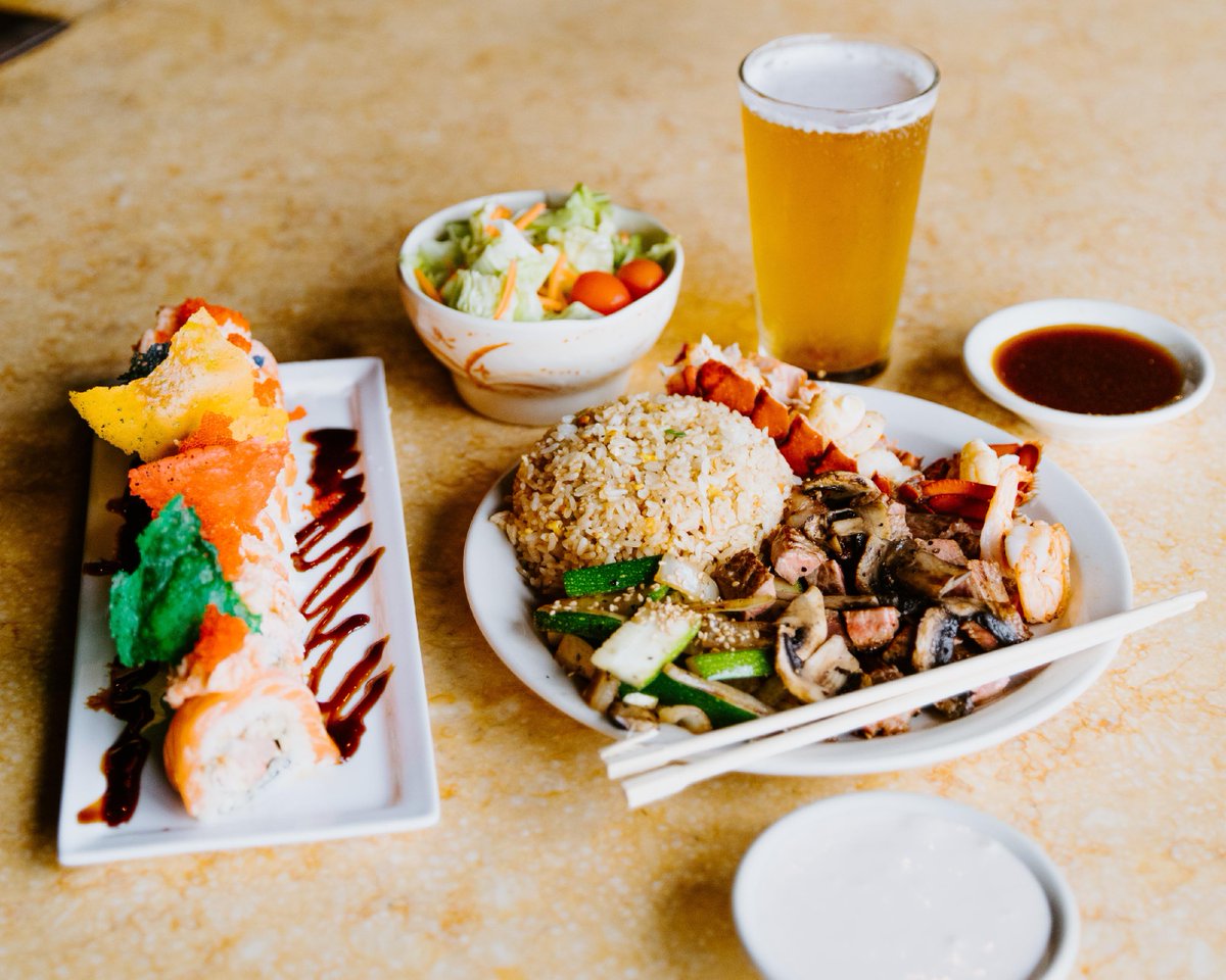 A glance at some of the delicious dishes on our seasonal menu. 😋

🦞 Steak and Lobster Dinner
🍣 Sayonara Roll

To view our other spring specials, visit our website!
kanki.com/menu

#kankirestaurant #seasonalmenu #springspecials #lobsterlovers #sushilovers #sushitime