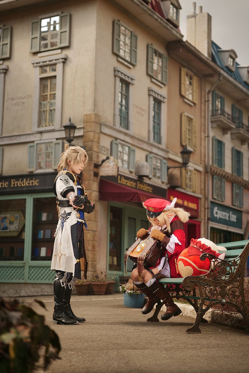 SaeMagic_'s tweet image. 【*Cosplay*】原神/アルベド・クレー
『…アリスさんに比べたらその破壊力はかわいいものだって自分に言い聞かせるようにしてるんだ』
クレー:ぱと(@patopopopo)
ベド:冴マ
Photo by一二三(@123man33)
#星の王子さまミュージアム
#麗yers
※特別な許可を得て撮影しています