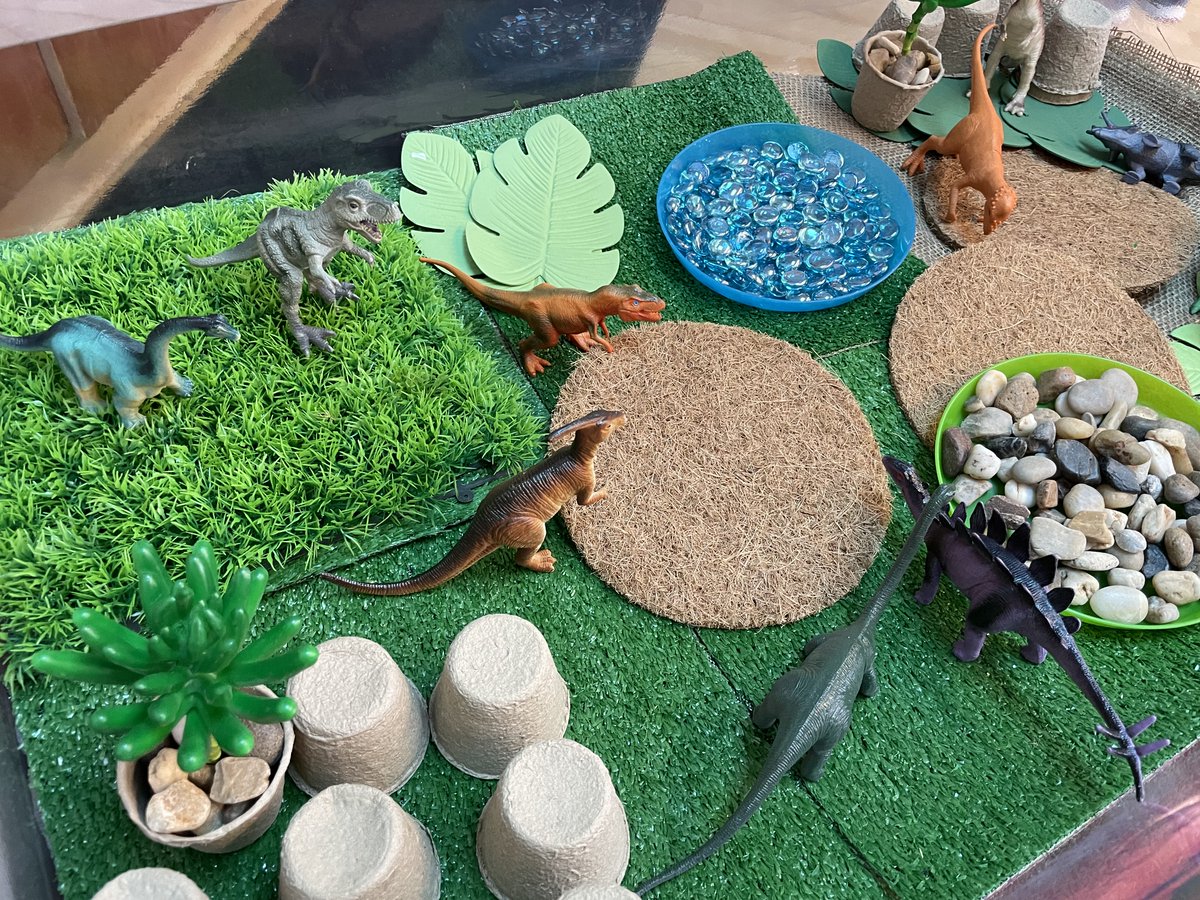 DrClarkSchool's tweet image. Today is Kindergarten Open House, if you are looking to enrol your child into Kindergarten next year please stop by this morning and check out our wonderful programming! #doingwhatsbestforkids @fmpsd @FMPSDEarlyLearn