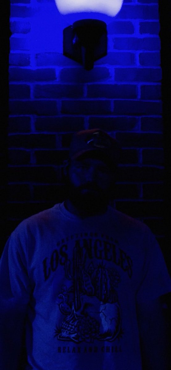 open.spotify.com/track/3PNZXBOh…