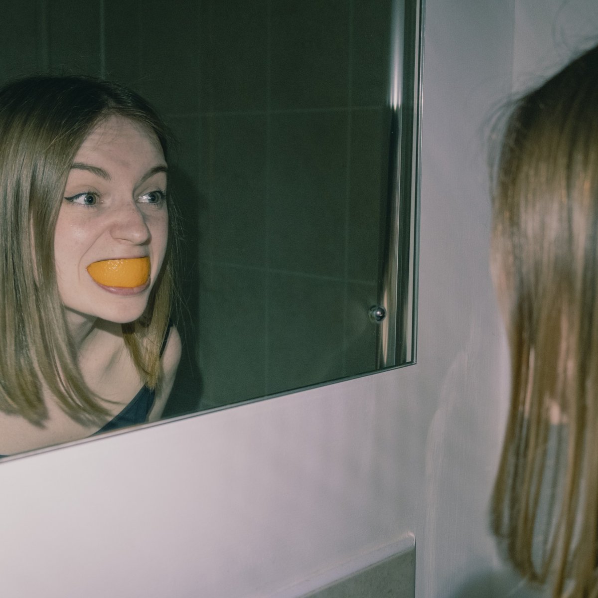 My full EP 'Something In Your Teeth' is out now! 
Listen here
Apple: music.apple.com/gb/album/somet…
spotify: open.spotify.com/album/2JyzEzkb…