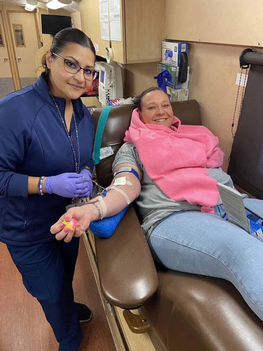 commitforlife's tweet photo. Thank you, donors! We are appreciative of your time and support. You all make the world a better place, and we could not stay true to our commitment to saving lives without you! #Commitforlife #onehourchangeseverything https://t.co/gr0E8p85m4