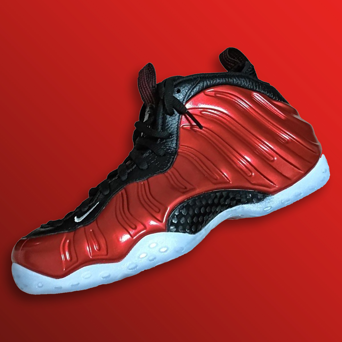 smal Symmetrie spannend Sneaker News on Twitter: "In-hand look: Air Foamposite One "Metallic Red"  Releasing Summer 2023 ($240) 🎴 https://t.co/E5fhWncUhx" / X