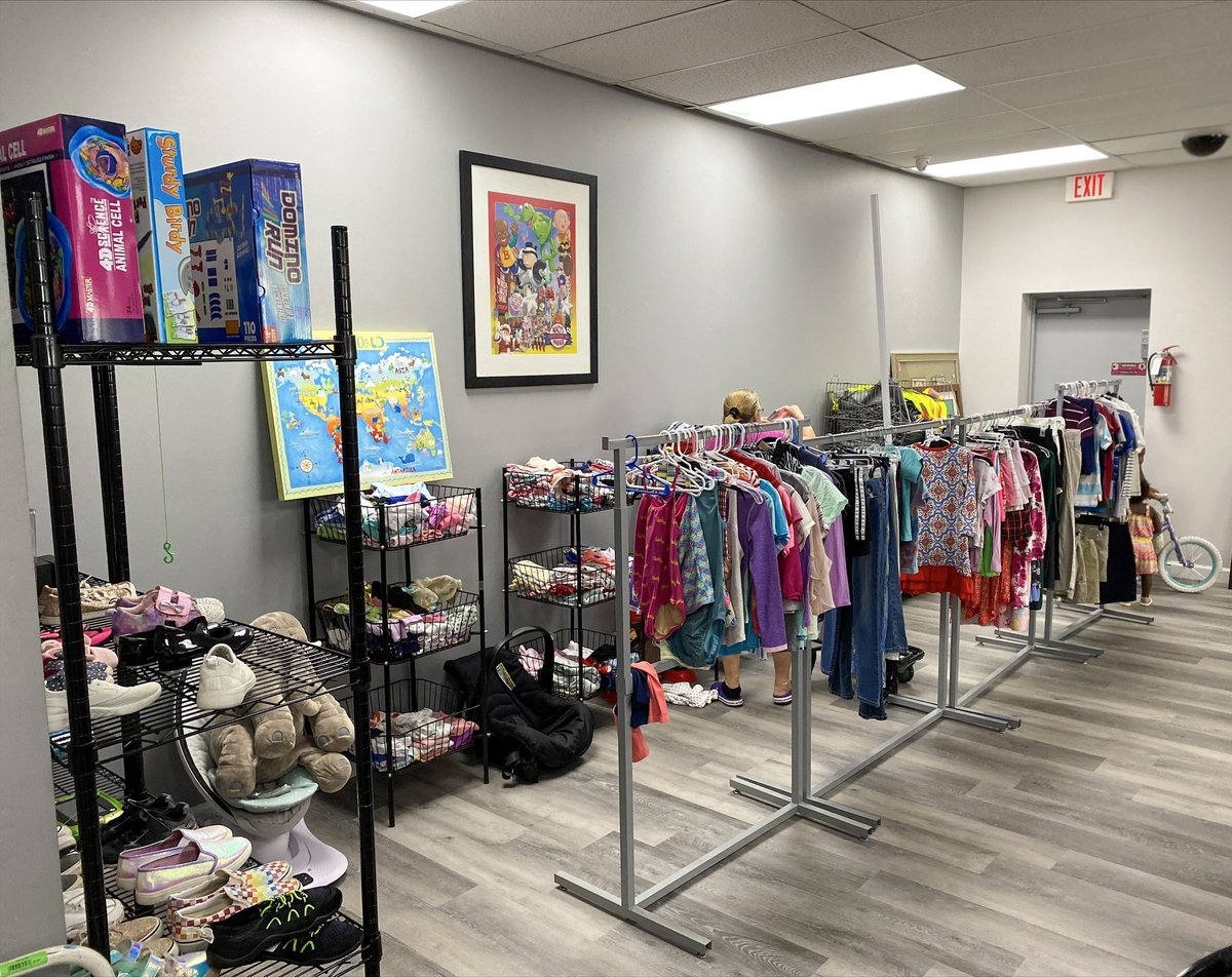 bloomagainMM's tweet image. Shop with us &amp;amp; make a difference ❤️
·
·
#BloomAgainThriftStore #FindTreasures #CreateHope