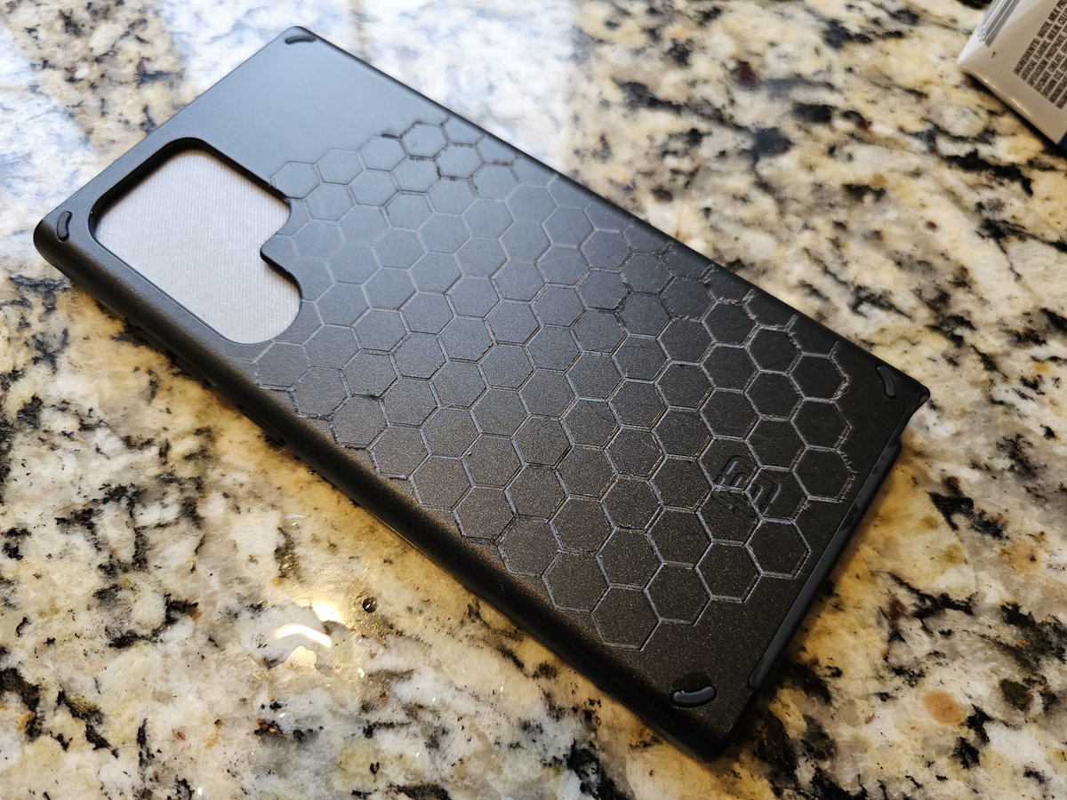 ByteMaster0's tweet photo. Hey @myIncipio, your Galaxy S23U case outer piece is insanely slippery. I've dropped my phone more in 1 month than in your older cases for the last 2 years! What happened to the nice rubberized back? I had to CNC a pattern just to make it stay in my hand! @Sain_Smart https://t.co/wvWj4GcZtk