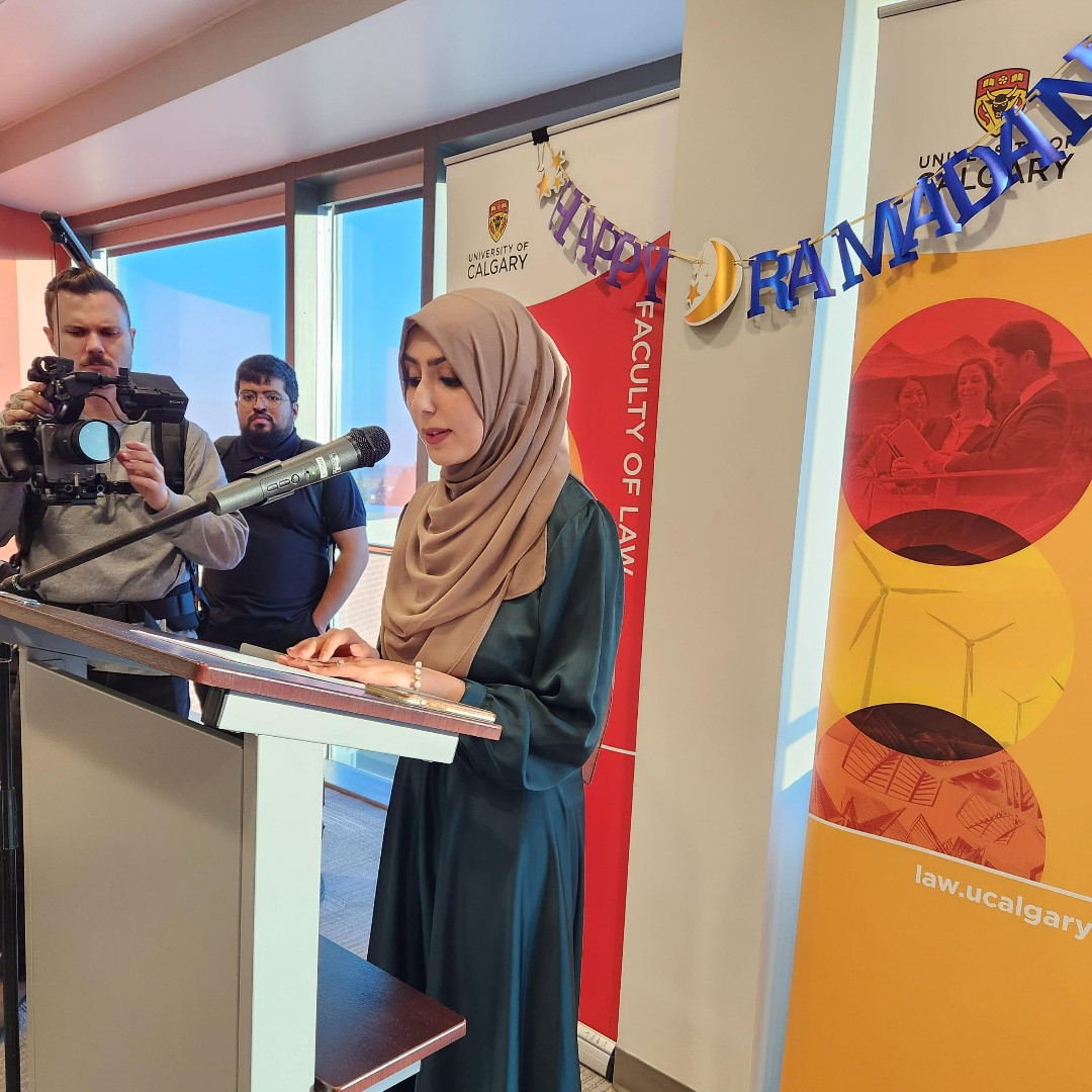 [ARTICLE] First-ever Ramadan Iftar held at law school: news.ucalgary.ca/news/first-eve… @LawDeanHolloway <a href="/HaqSaliha/">Saliha Haq</a>