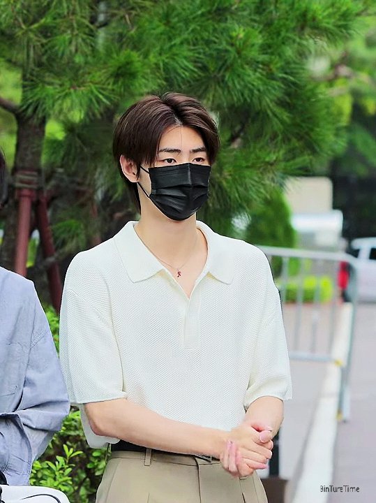 CaptureWoobin's tweet photo. April fools
2022/07/29

#ENHYPEN_SUNGHOON #ENHYPEN #엔하이픈 #엔하이픈_성훈 https://t.co/QuDoSBZOJo