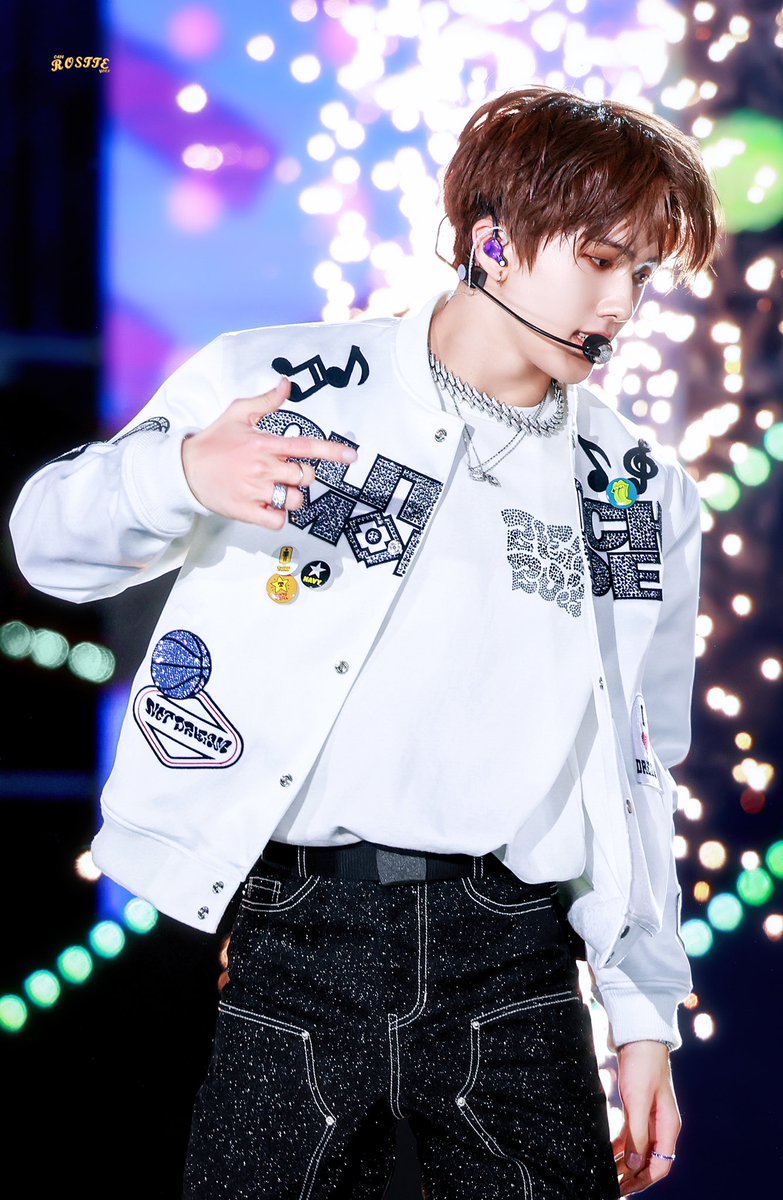 220618
#지성 #JISUNG #박지성 #NCTDREAM
#AprilFoolsDay2023