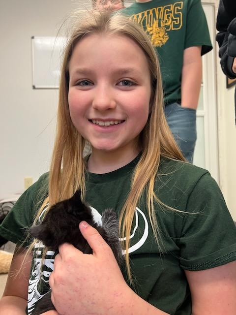 evgmiddleschool's tweet photo. EMS Student Council is visiting the Fulton County Humane Society today to drop off a load of donations. We're so proud of these young people and their compassion for others! https://t.co/tCTQjRQWdY