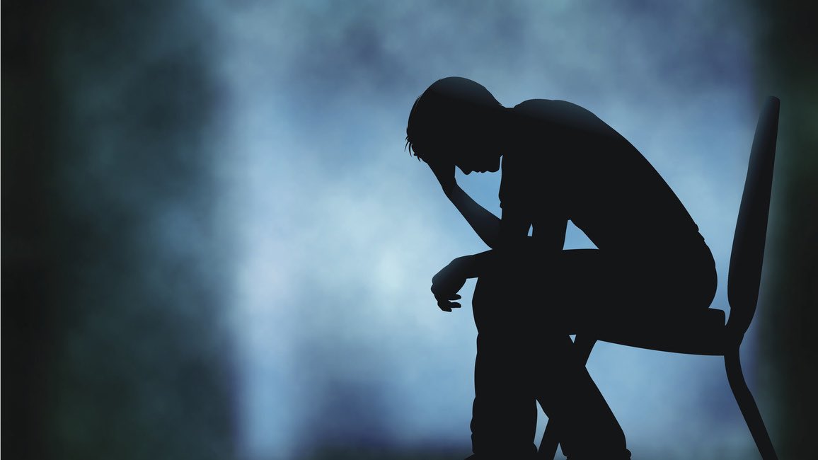 Da <a href="/AndreasHgott/">Andreas Heddergott</a> und ich im PodcastSpecial🦅 das Thema wegen CoachVermeil hatten:
Es ist keine Schwäche dunkle Gedanken zu haben! Es ist nur eine Schwäche sich dem nicht zu stellen und sich Hilfe zu holen! Reden auch mit Freunden hilft🙏🏻

☎️ 08003344533