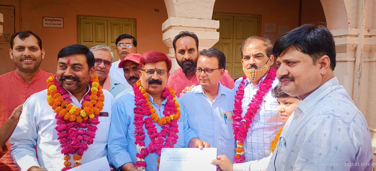 karanpalbjpup's tweet photo. आज जिला सहकारी संघ कुचेला के सभापति का चुनाव, जिला कोपरेटिव बैंक मैनपुरी पर सम्पन्न हुआ।
सभी वरिष्ठजनों के आशीर्वाद से मुझे "सहकारी_संघ_कुचेला" का निर्विरोध सभापति चुना गया, पार्टी के सभी वरिष्ठ नेताओं व कार्यकर्ताओं की शुभकामनाएं व आशीर्वाद प्राप्त हुआ।
आप सभी का हृदय से आभार।। https://t.co/LCklFydY4i