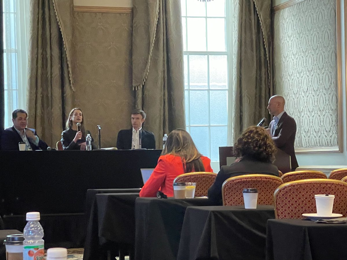 Vestwell's tweet photo. It was great to see everyone at this year's 2023 @CSF529 conference and have great conversations surrounding what we can do as an industry to continue to help individuals achieve their education savings goals. 

Thank you to our team and all who attended See you all next year! https://t.co/iriWuerhQg