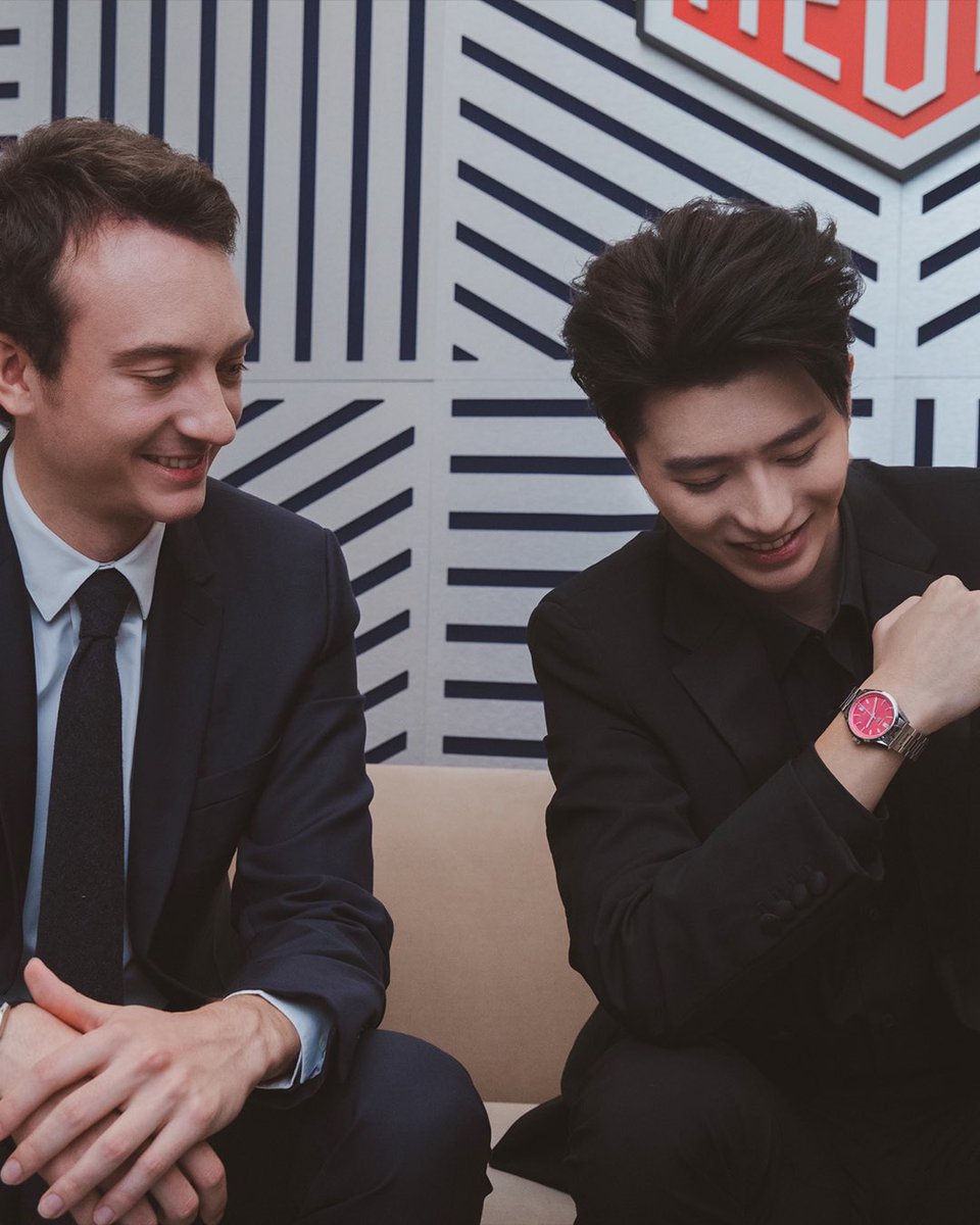 TAG Heuer tweet media