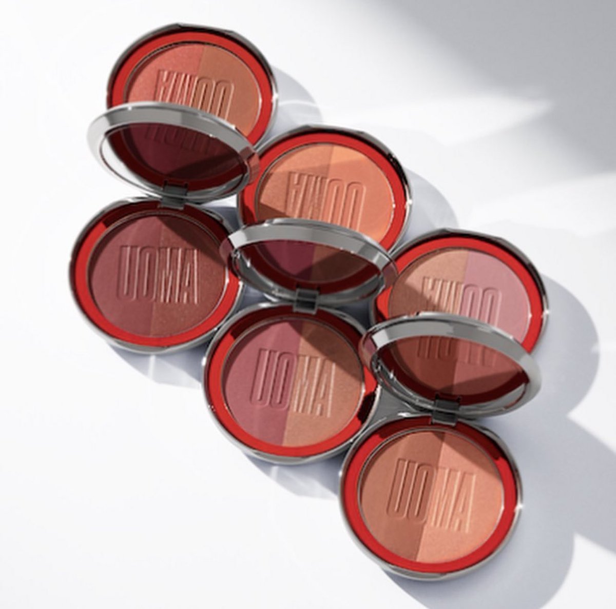 Available Now! 🚨LINK ➡️ bit.ly/3K2AFBF NEW! <a href="/UomaBeauty/">UOMA Beauty</a> Double Take Skin Perfecting Blush Duo ❤️💗
6 duos $33 each