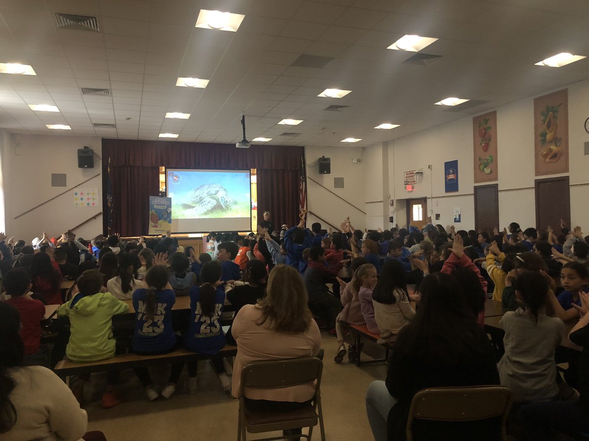 To culminate PARP Week, we had a visit from author Steven Kamlet (AKA Scuba Steve). The students loved hearing about his scuba diving stories and how he became an author! 😊👍🏻👍🏻😊 <a href="/emeadowschools/">East Meadow Schools</a> <a href="/meadowbrook_pta/">Meadowbrook PTA</a> <a href="/SCUBA_tales/">Scuba Steve</a>